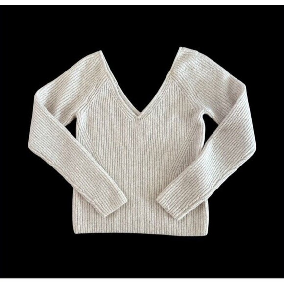 NWT Banana Republic Wide V-Neck Sweater, Ivory SIZE Small  #784096 - Picture 4 of 11